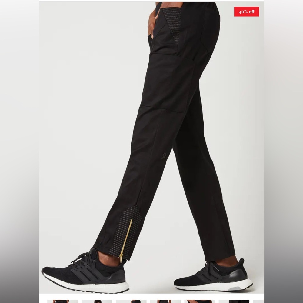 Jaanuu Black Scrub Pants